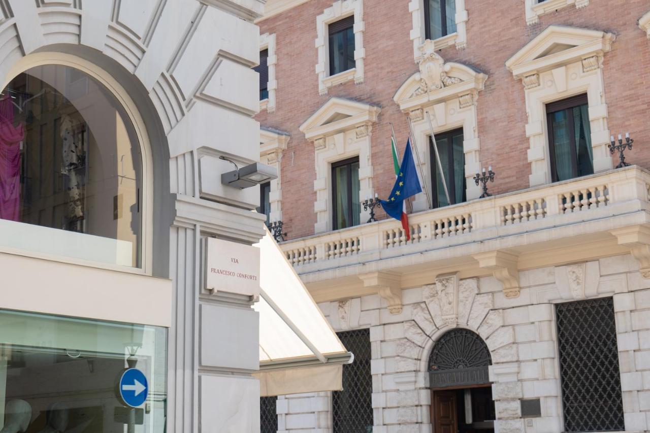 דירות סלרנו Relais Palazzo Olimpia - Corso Vittorio Emanuele מראה חיצוני תמונה