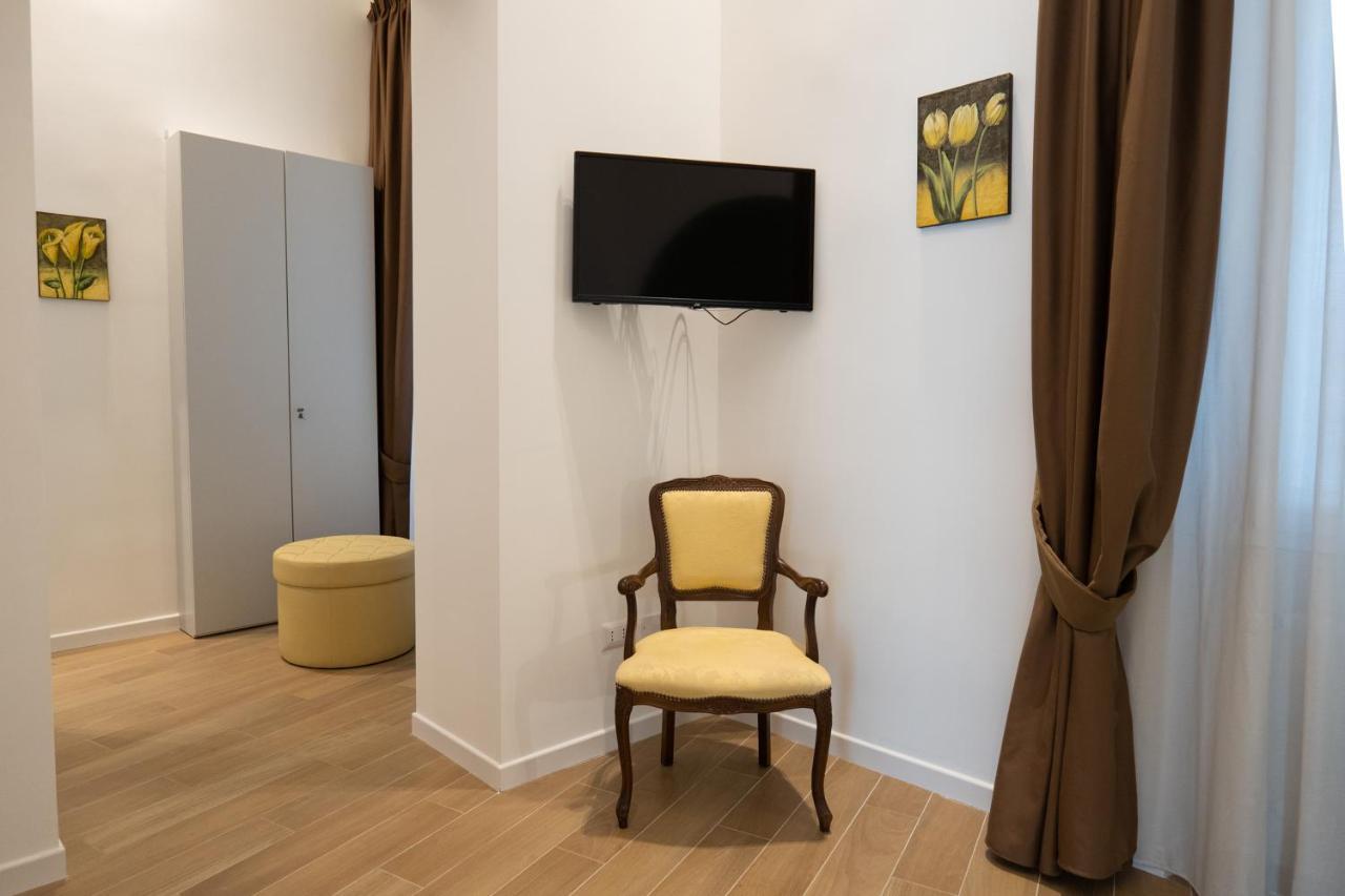 דירות סלרנו Relais Palazzo Olimpia - Corso Vittorio Emanuele מראה חיצוני תמונה