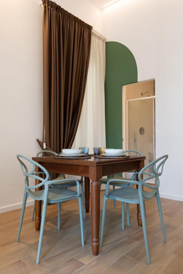 דירות סלרנו Relais Palazzo Olimpia - Corso Vittorio Emanuele מראה חיצוני תמונה